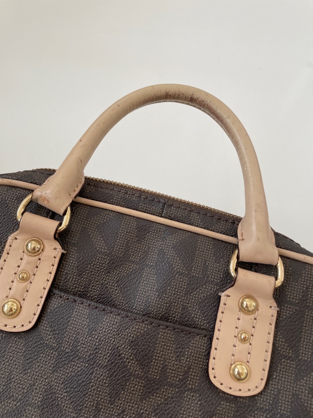 Michael Kors Grayson Barrel Leather Handbag in Brown - Picture 4 of 16